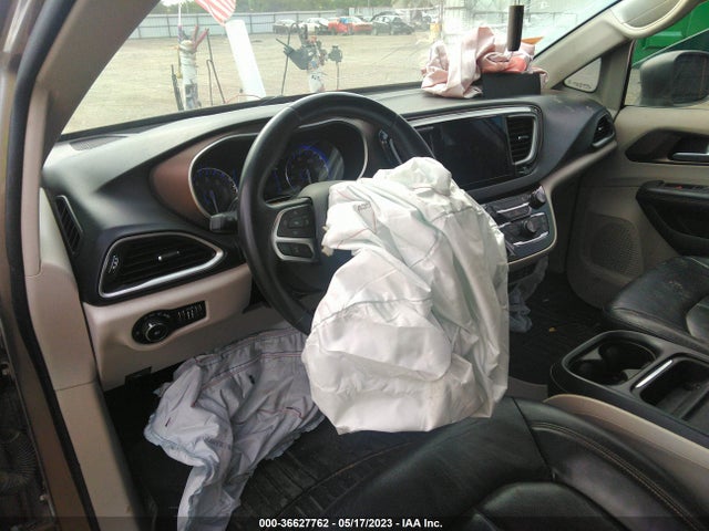 2C4RC1BG4HR534960 Chrysler Pacifica Touring-l