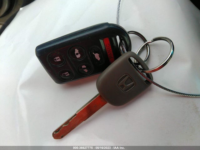 2006 HONDA ODYSSEY EX VIN: 5FNRL38416B442514