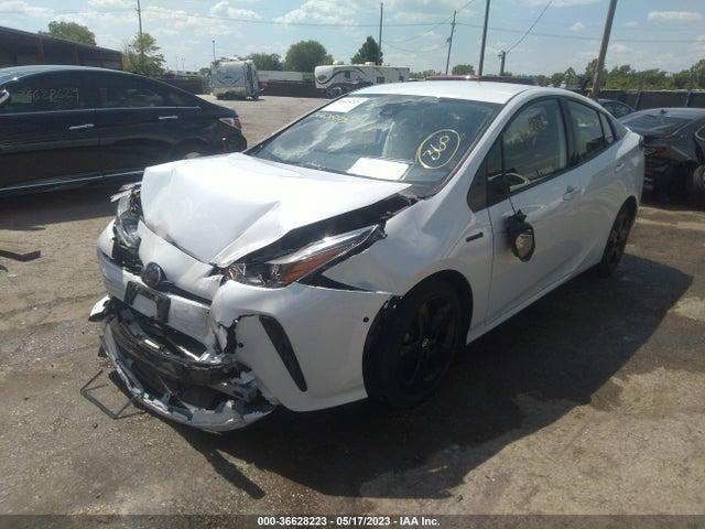 Toyota Prius L 2021 JTDKAMFU6M3128089 Image 2
