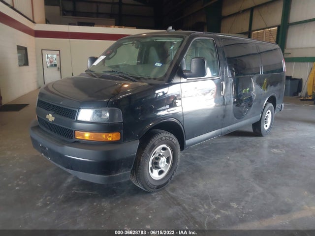 Chevrolet EXPRESS CARGO VAN 2020 1GCWGAFP5L1175262 Image 2