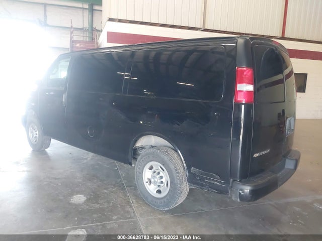 Chevrolet EXPRESS CARGO VAN 2020 1GCWGAFP5L1175262 Image 3