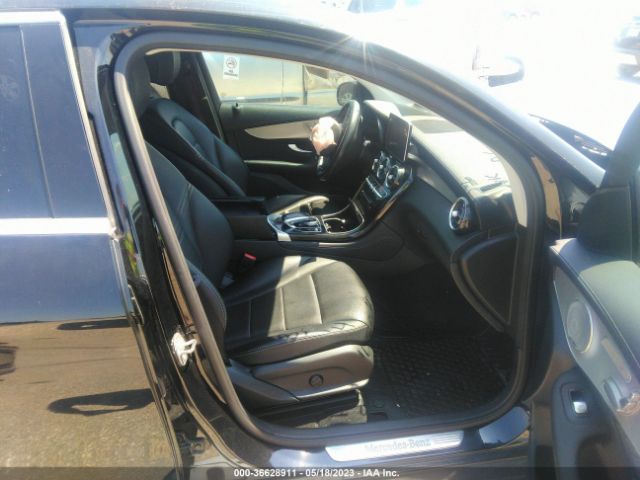 WDC0J4KB8HF279090 Mercedes-Benz Glc Glc 300