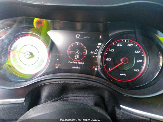 2C3CDXHG4GH333338 Dodge Charger Sxt