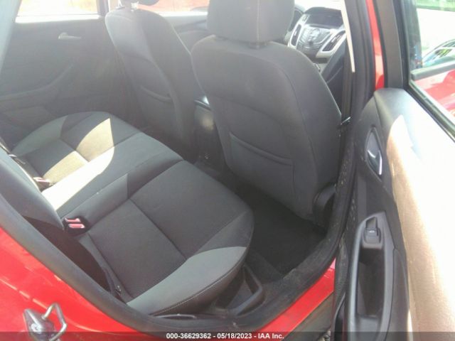 1FADP3K29EL323567 Ford FOCUS SE