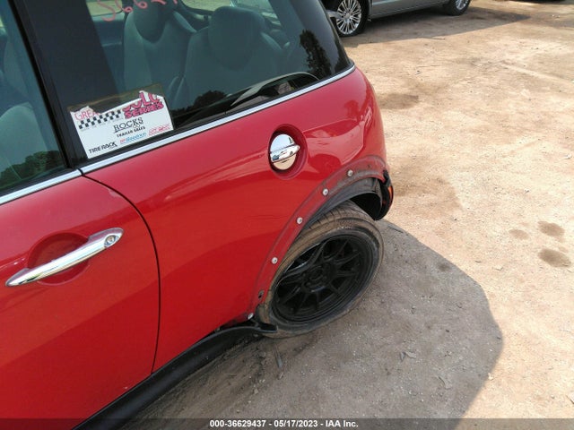 2006 MINI COOPER S WMWRE33526TL16229 Photo 5