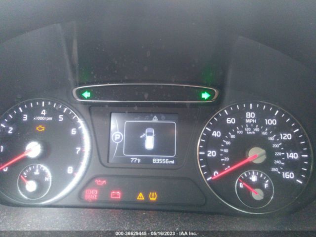 5XYPGDA57GG159811 KIA SORENTO LX