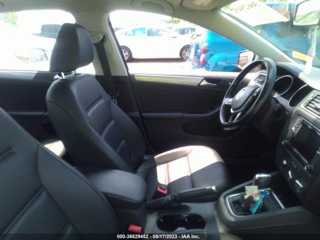 2017 VOLKSWAGEN JETTA 1.4T SE VIN: 3VWDB7AJ4HM382762