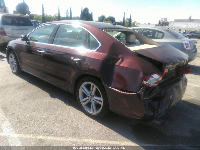 1VWBS7A38EC061023 Volkswagen Passat Se W/sunroof