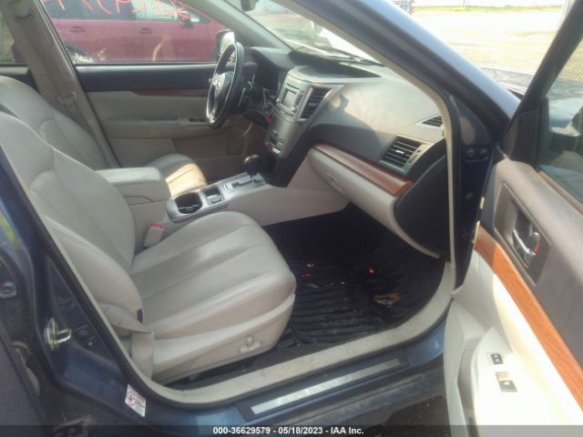4S4BRCLC9E3286065 Subaru Outback 2.5i Limited