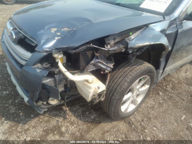 4S4BRCLC9E3286065 Subaru Outback 2.5i Limited
