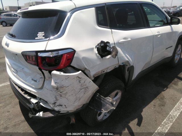 3C4NJCBB3JT411142 Jeep Compass Latitude