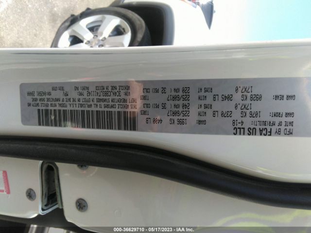 3C4NJCBB3JT411142 Jeep Compass Latitude
