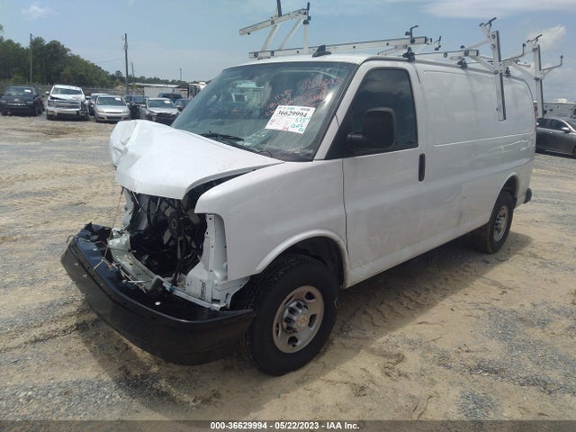 Chevrolet EXPRESS CARGO VAN 2023 1GCWGAFPXP1104466 Image 2