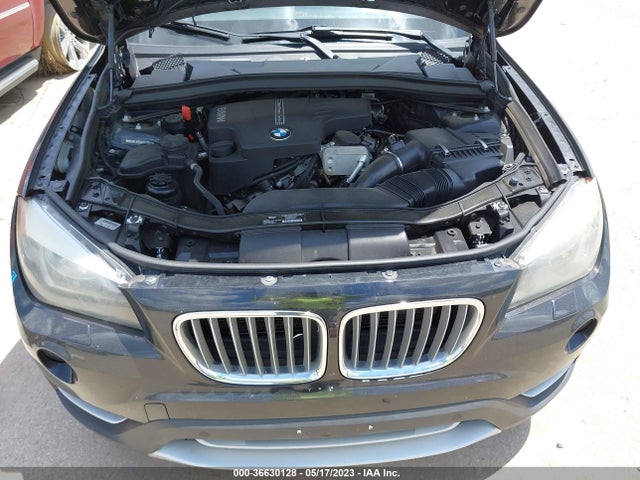 BMW X1 Xdrive28i 2014 WBAVL1C53EVY11390 Image 10