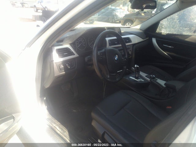 WBA3B1C55FK137871 BMW 3 Series 320i