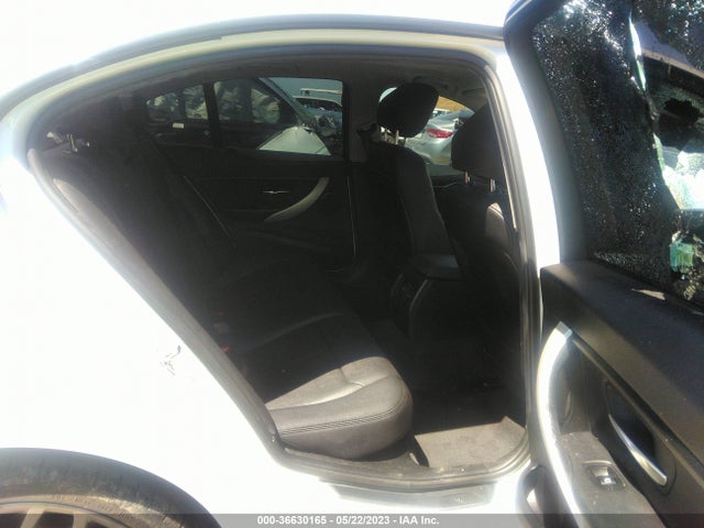 WBA3B1C55FK137871 BMW 3 Series 320i