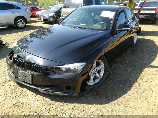 WBA3B1G58FNT63606 BMW 3 Series 320i