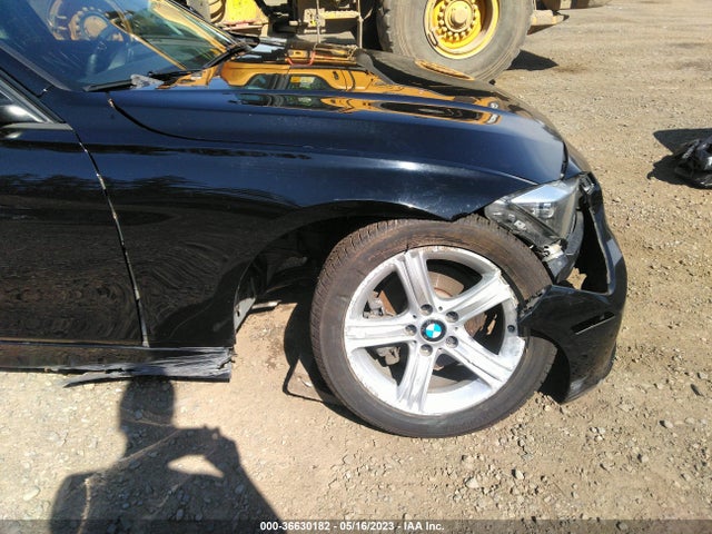 WBA3B1G58FNT63606 BMW 3 Series 320i