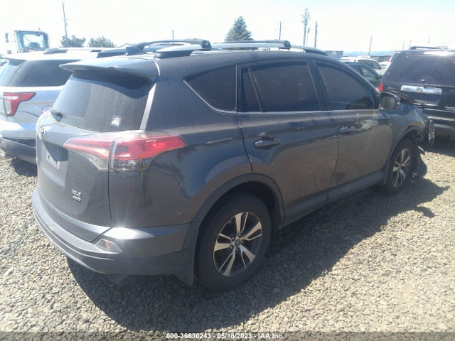 2017 TOYOTA RAV4 XLE VIN: 2T3RFREV0HW568996