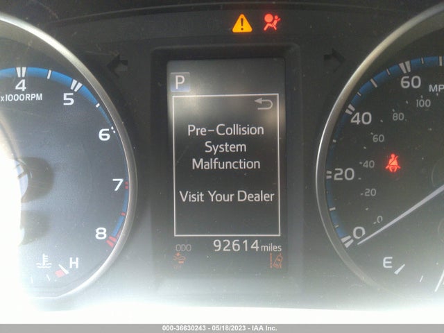 2017 TOYOTA RAV4 XLE VIN: 2T3RFREV0HW568996