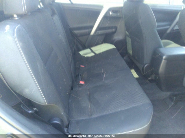 2017 TOYOTA RAV4 XLE VIN: 2T3RFREV0HW568996