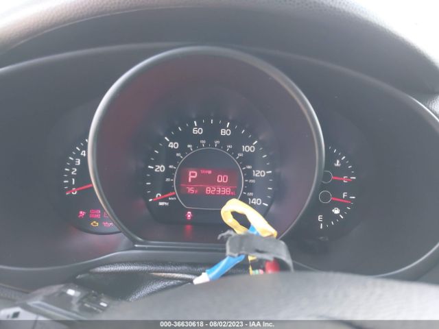 KNDJN2A21J7560930 KIA Soul Base