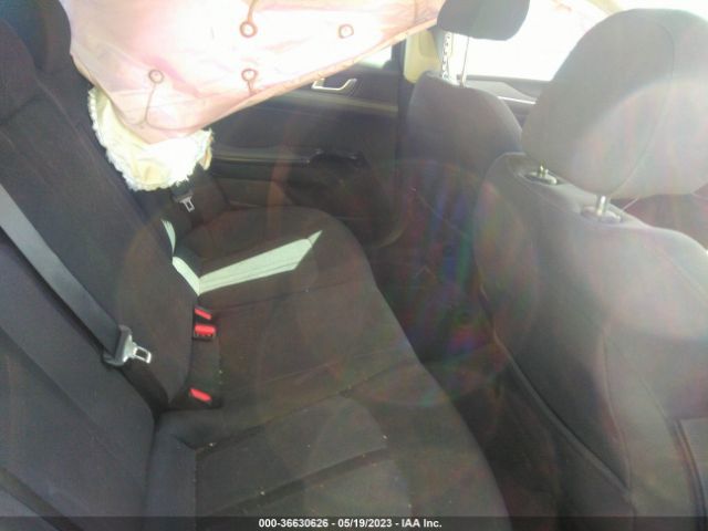 5XXG24J29MG001071 KIA K5 LX
