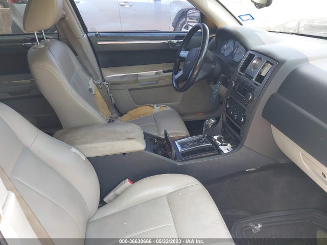 2005 CHRYSLER 300 300 TOURING VIN: 2C3JA53G85H656901