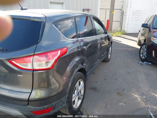 1FMCU0G72GUA39742 Ford ESCAPE SE