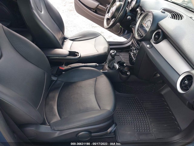 2011 MINI COOPER HARDTOP WMWSU3C51BT099612 Photo 4