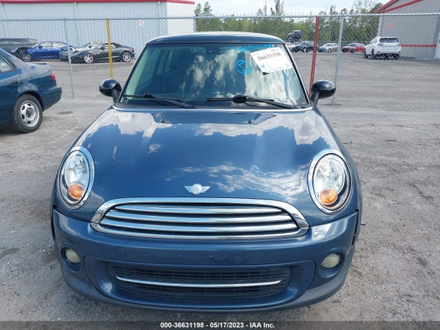 2011 MINI COOPER HARDTOP WMWSU3C51BT099612 Photo 5