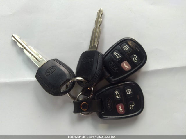 2006 KIA SORENTO LX/EX VIN: KNDJC733465651959
