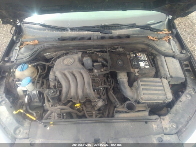 3VW2K7AJ0FM335829 Volkswagen Jetta Sedan 2.0l S