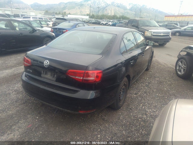 3VW2K7AJ0FM335829 Volkswagen Jetta Sedan 2.0l S