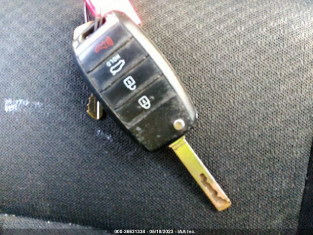 5XXGT4L34HG141537 KIA Optima Lx