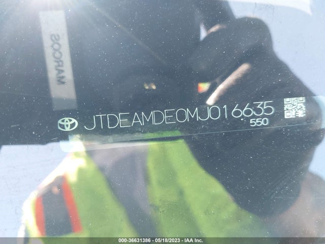 Toyota Corolla Hybrid Le 2021 JTDEAMDE0MJ016635 Image 11