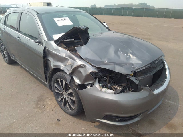 2013 CHRYSLER 200 TOURING VIN: 1C3CCBBG2DN739197