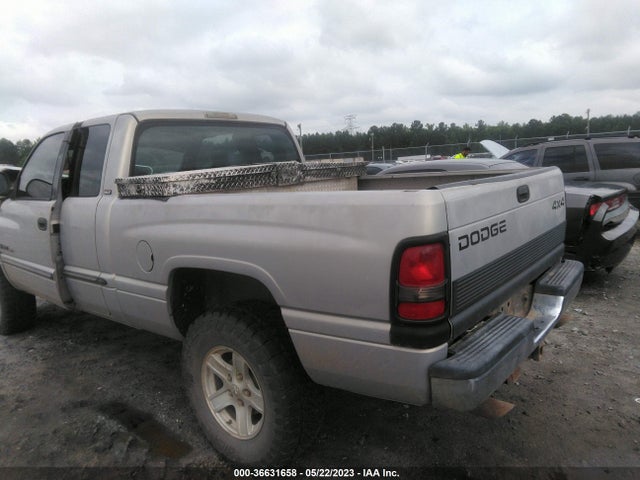 2000 DODGE RAM 1500 VIN: 3B7HF13ZXYM216531