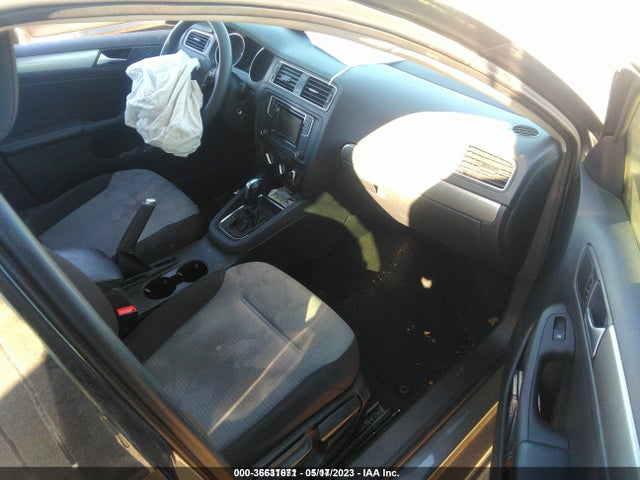 3VW2B7AJ0JM206644 Volkswagen Jetta 1.4t S
