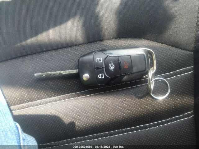 3FA6P0HDXFR309440 Ford FUSION SE