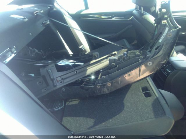 WBAJA7C52JWC76860 BMW 5 Series 530i Xdrive