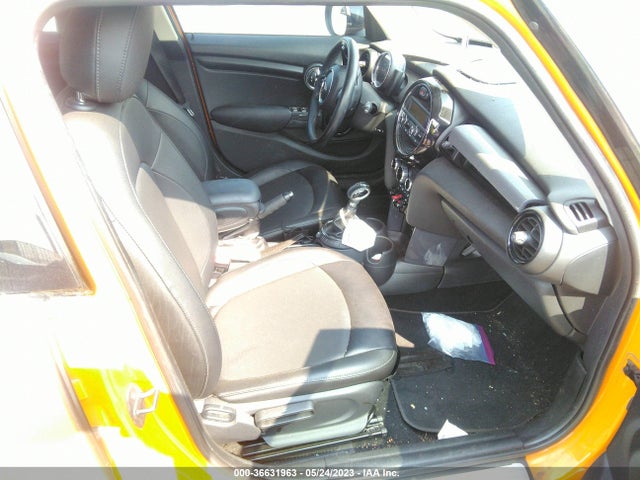 WMWXS5C50FT827059 Mini COOPER HARDTOP 4 DOOR