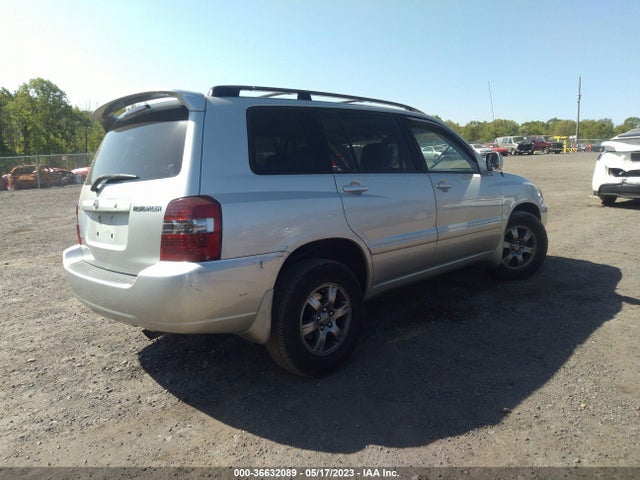 2005 TOYOTA HIGHLANDER VIN: JTEEP21A750136343