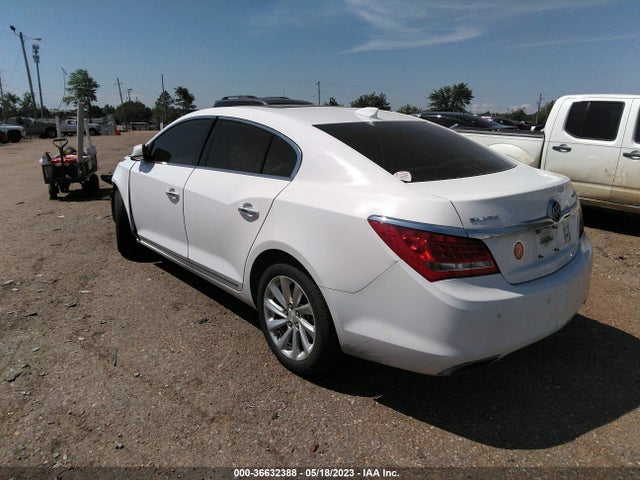 1G4GB5G35GF136519 Buick Lacrosse Leather