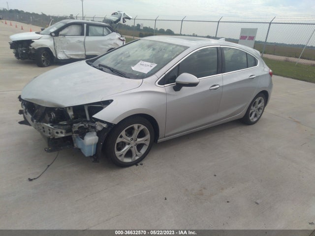 Chevrolet Cruze Premier 2017 3G1BF6SM2HS598065 Image 2