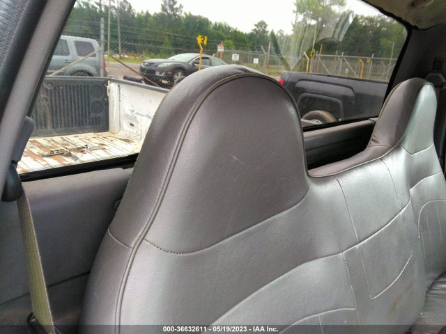 2001 FORD F-150 XL/XLT VIN: 1FTZF172X1KF02281