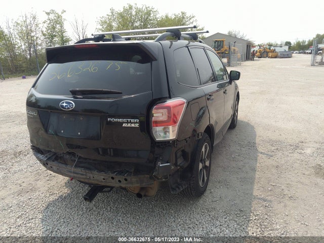 2017 SUBARU FORESTER PREMIUM VIN: JF2SJAGC2HH458102