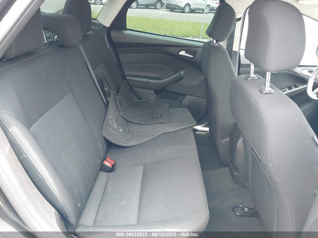 2016 FORD FOCUS SE VIN: 1FADP3F27GL317960