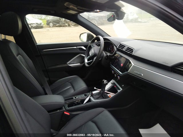 WA1DECF31M1000783 Audi Q3 S Line Premium