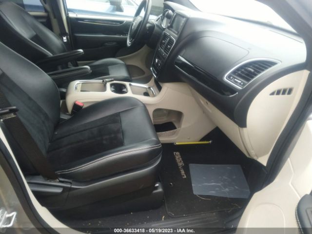 2C4RDGCG6GR372505 Dodge Grand Caravan Sxt Plus